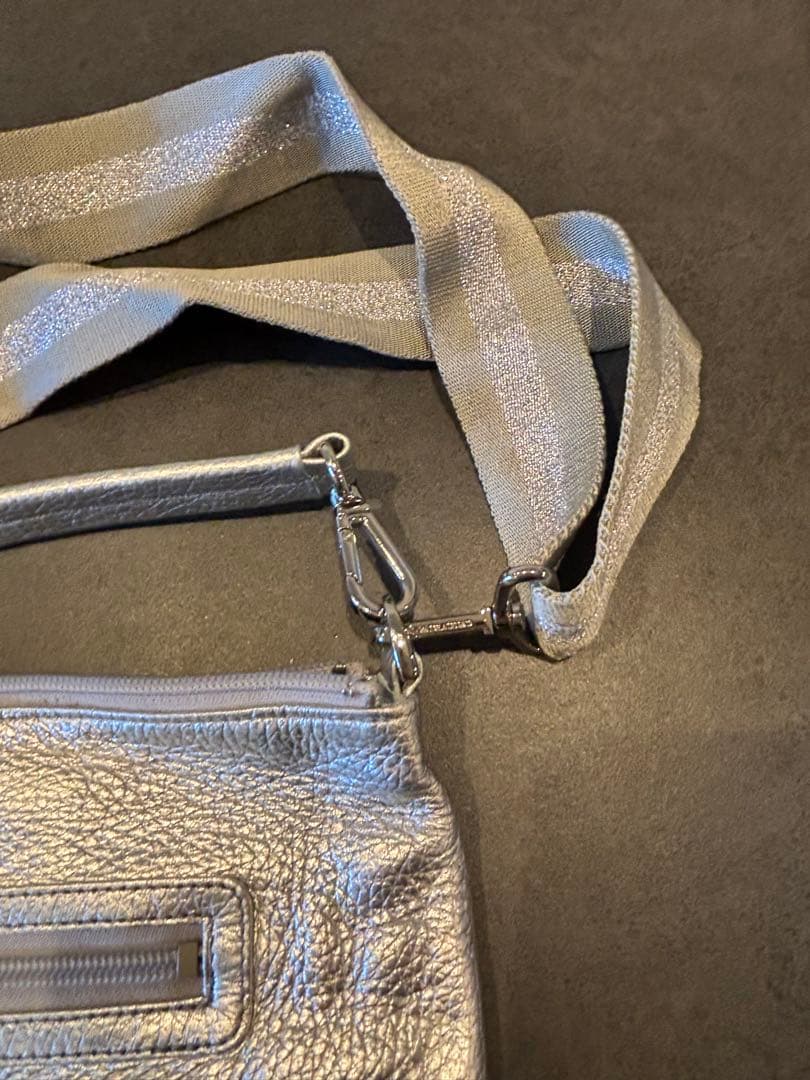 美品 サロンドアルファード ショルダーバッグ