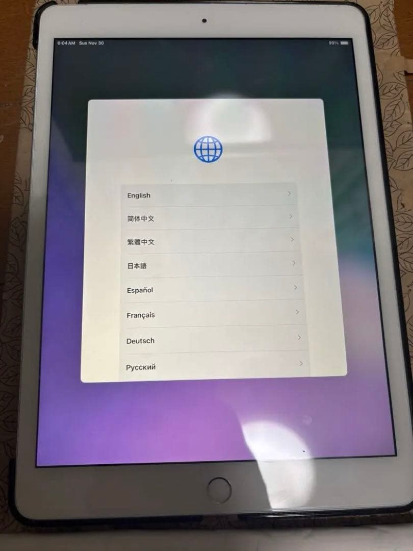 訳あり週末特価　Apple iPad 第8世代　箱付き　セルラーモデル