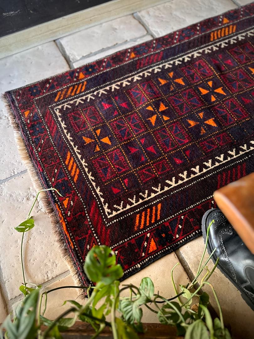 トライバルラグ　ヴィンテージラグ　バルーチ族　アフガンラグ　プリミティブアート