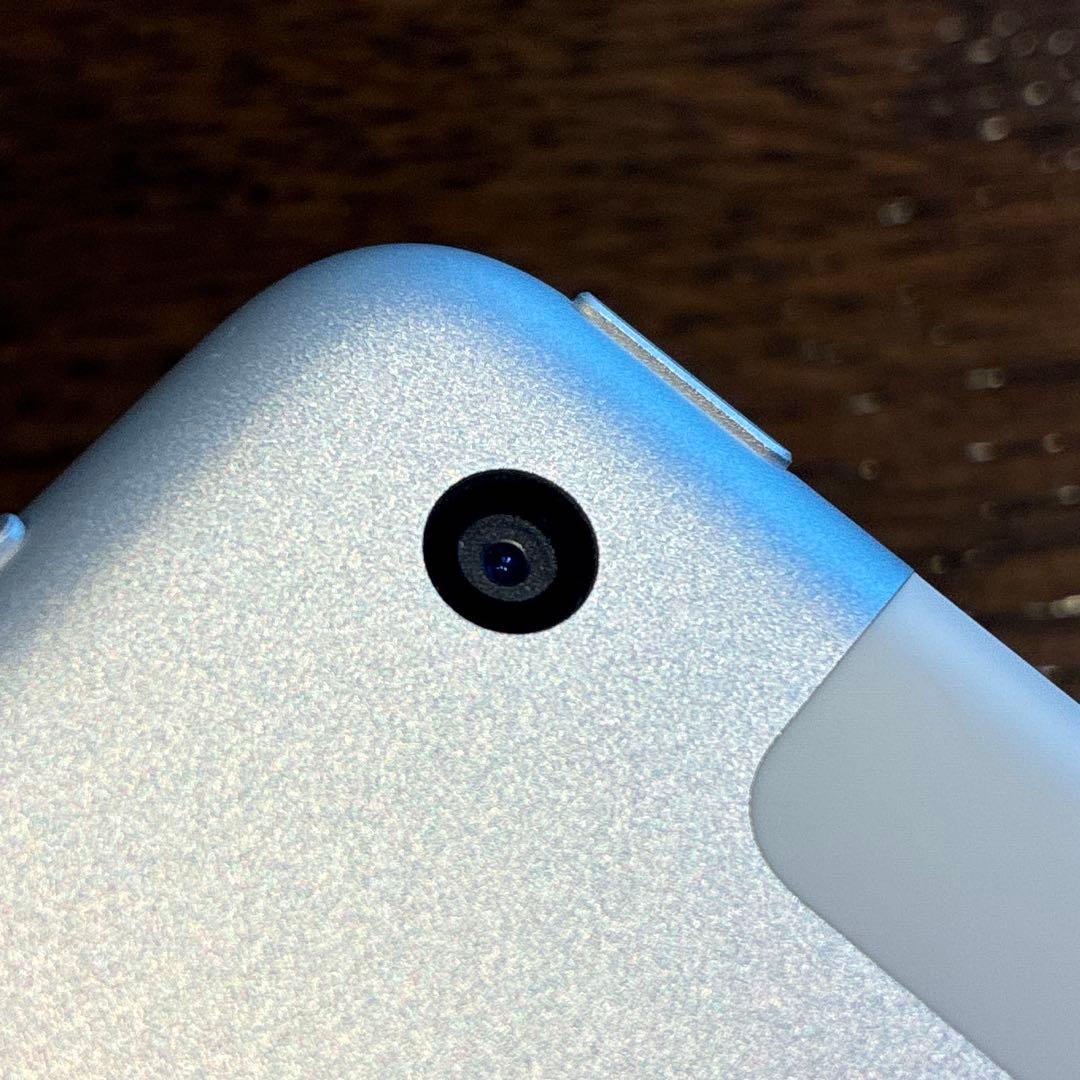 Apple iPad 第７世代 32GB シルバー SIMフリー