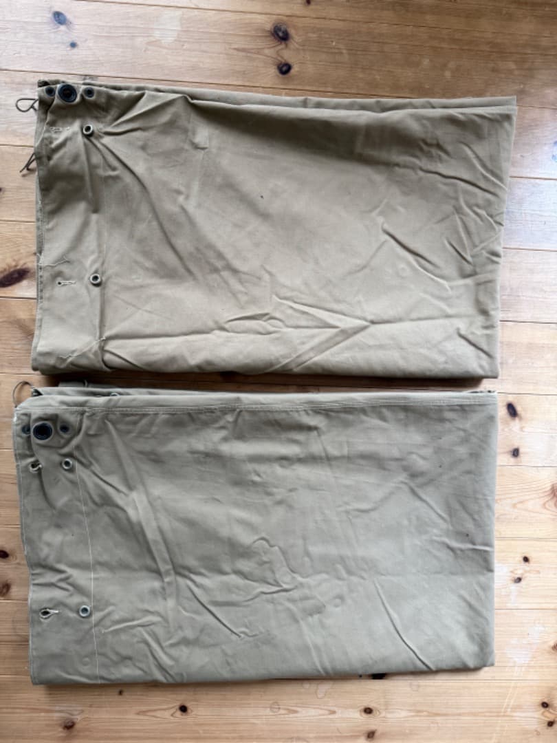 フランス軍幕　パップテント　木製ポール、ペグ付き　ボタン ハトメ欠損無し