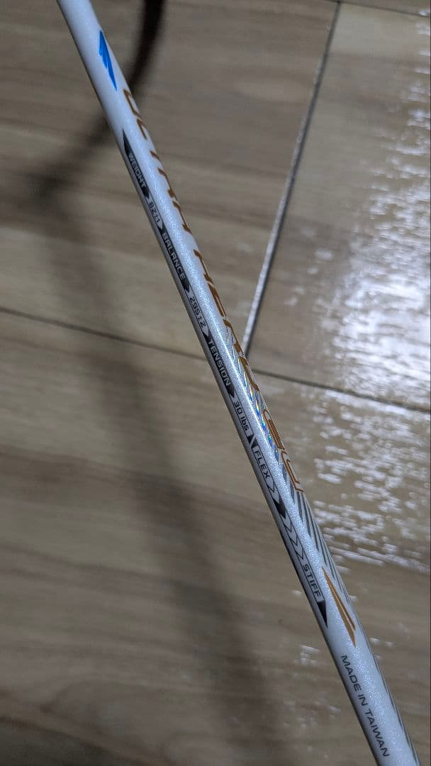 ラケット JNICE Ultra Aero 20 4UG5