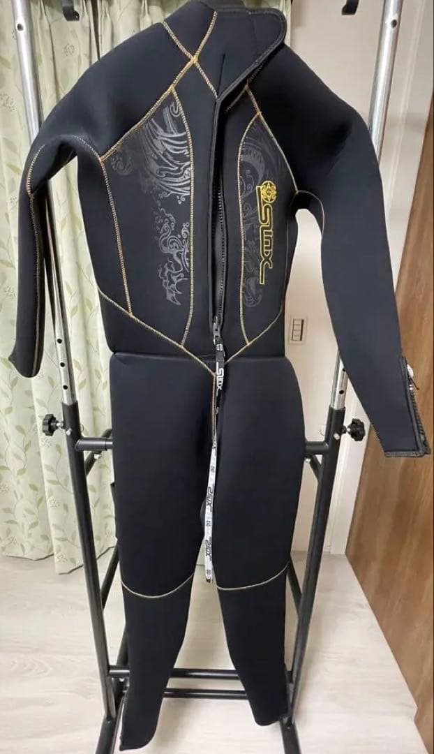 ウェットスーツ ブラック XL