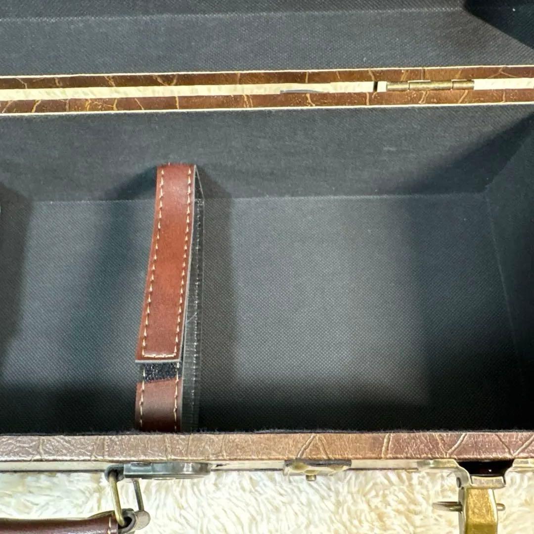 アンティーク調ドールキャリーハードケース