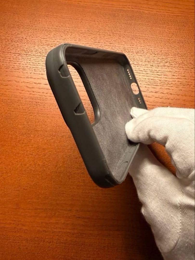 【極美品/純正ケース付き】iPhone 16 Pro 256GB SIMフリー