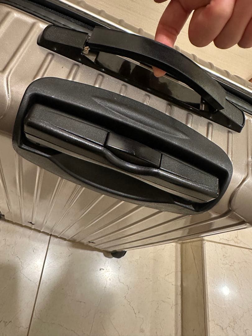 RIMOWA ブラウンゴールドキャリーケース