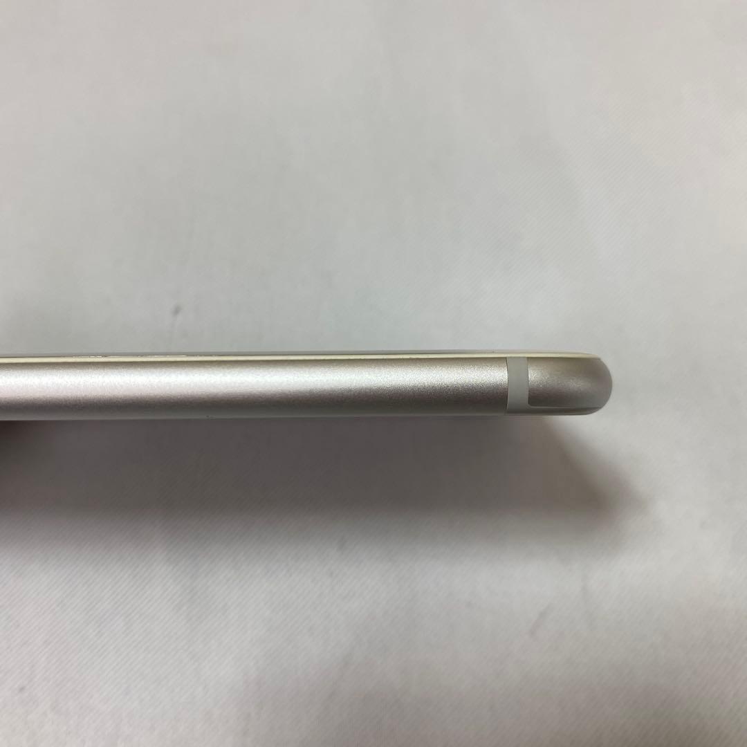 【中古】Apple iPhone 6 シルバー 本体 M189