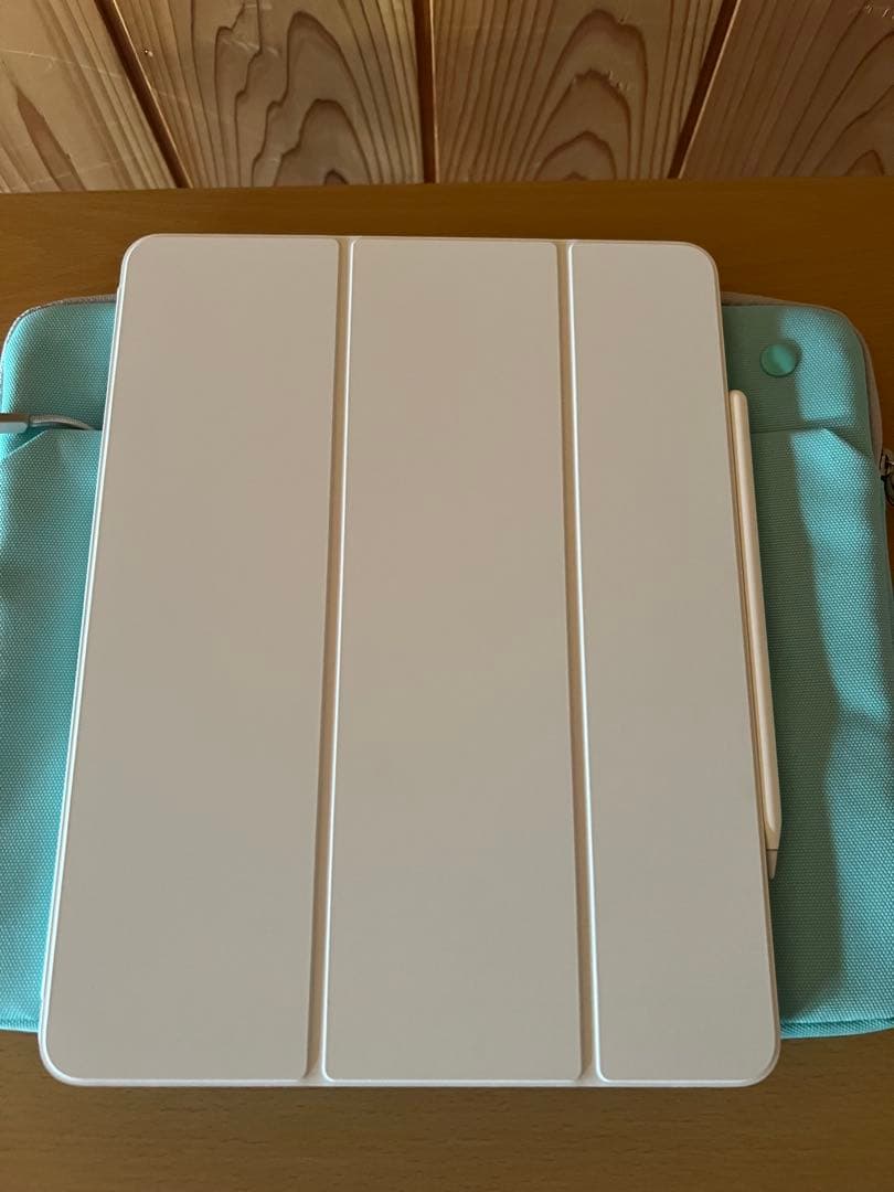 iPad Pro 12.9インチ第5世代　Wi-Fiモデル　512GB シルバー