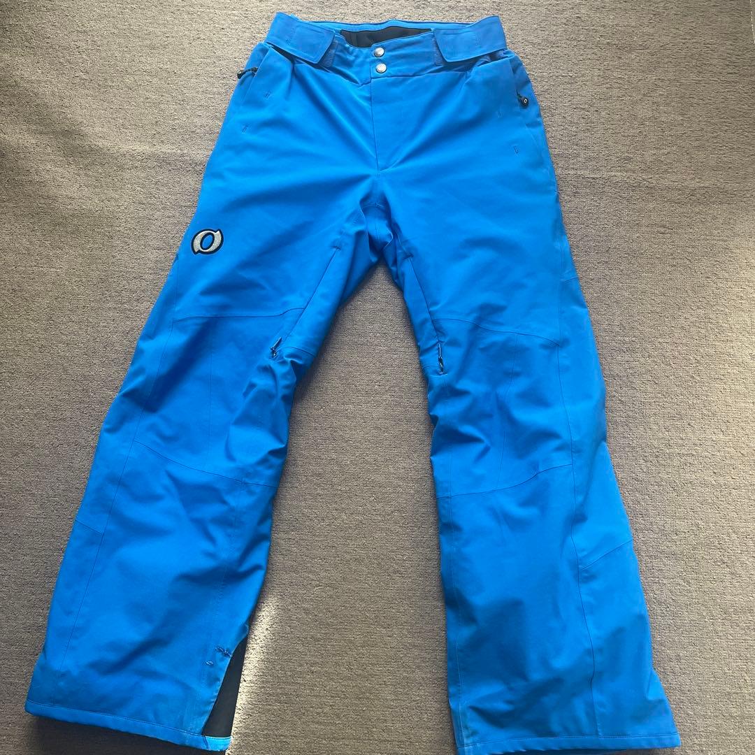 スキーウェア　サロモンワッペン付き オンヨネウェア上下　SSサイズ