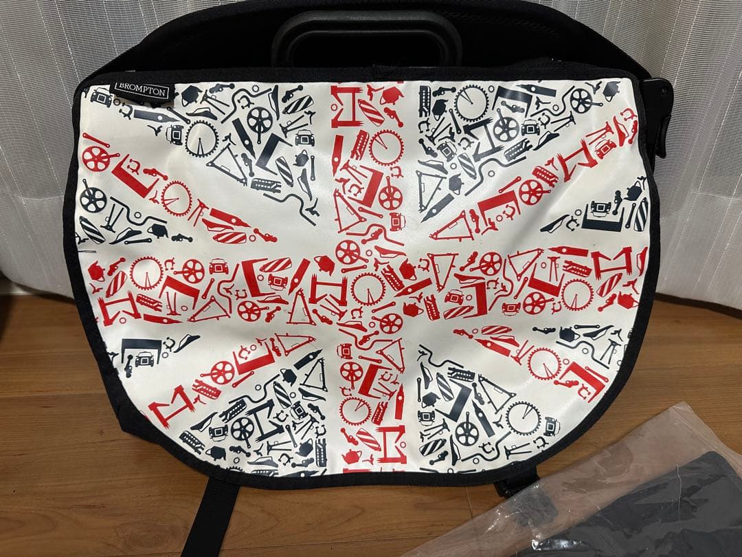ダーボーBROMPTON用 Sバッグユニオンジャック柄ブラックフラップ付き