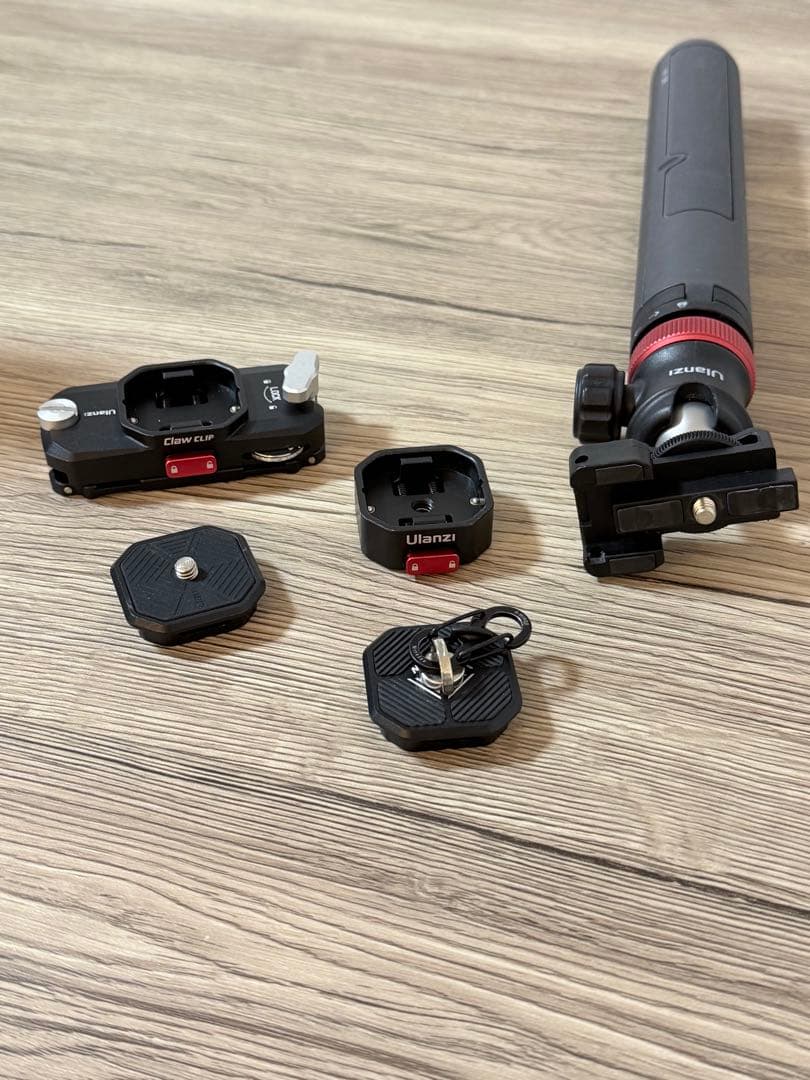 【1/5迄値下】OLYMPUS OM-D E-M10+Ulanzi+Gowing