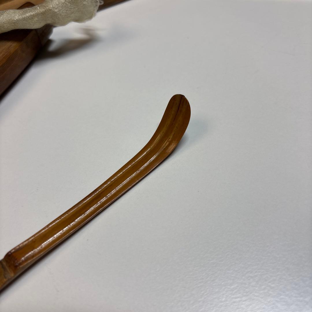 武者小路千家 官休庵 宗守 茶杓 木箱付き 茶道具 茶道 竹茶杓 十二代