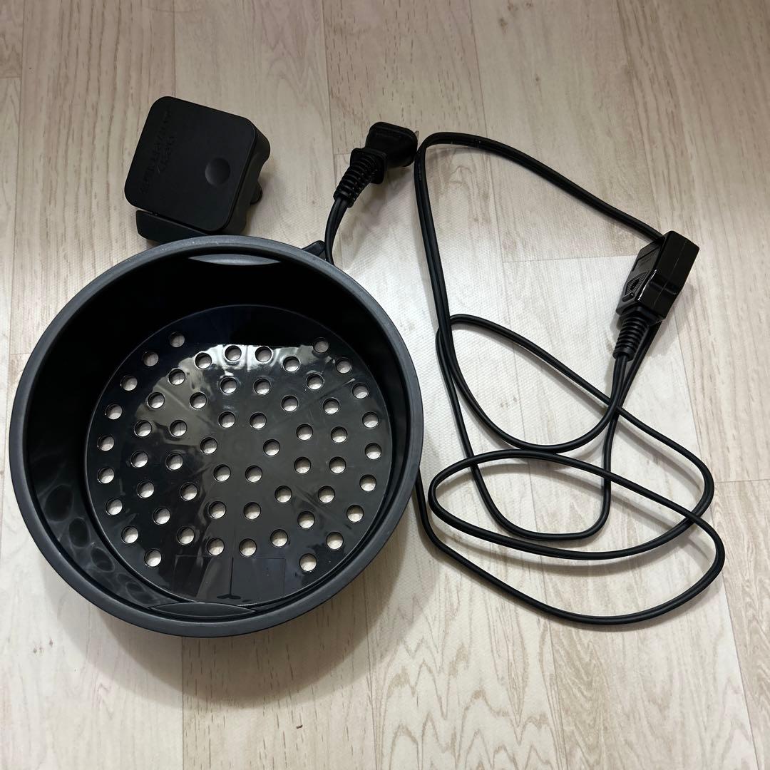 【美品・箱付】シャープヘルシオホットクック 電 気調理鍋 KN-HW10E-W