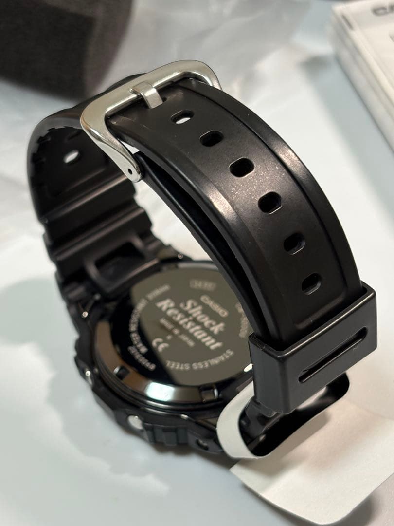 【極美品】G-SHOCK GW-5000U-1JF 電波タフソーラー カーボン