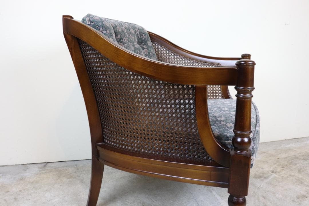 karimoku カリモク家具　コロニアル　一人用ソファ　肘掛椅子　WC55