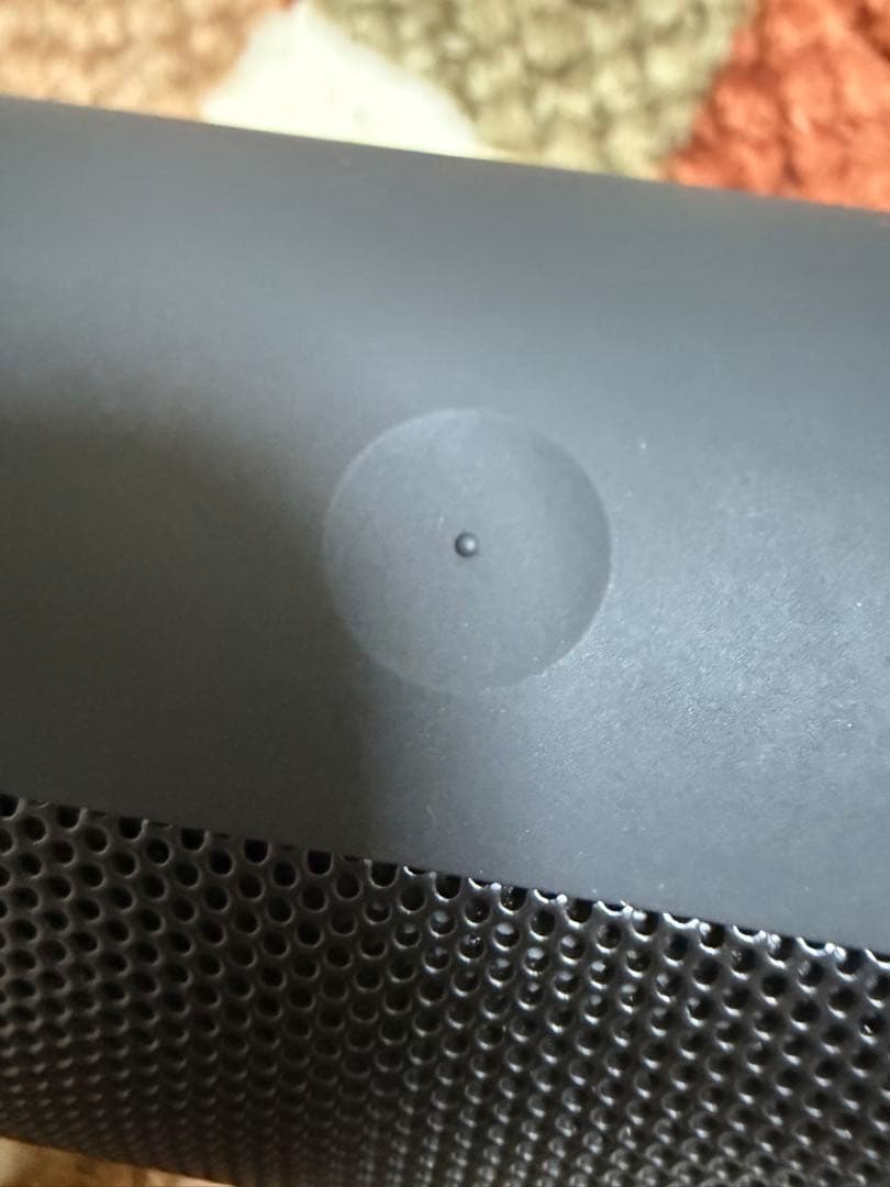 約8年ぶりの最新モデル　Beats Pill (2024) ブラック