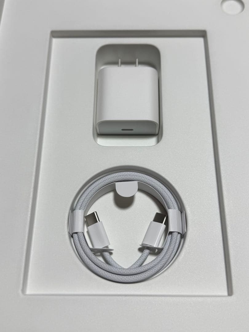 ［即日発送］Apple iPad A16