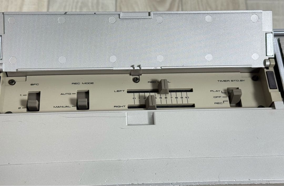 [動作品] PIONNER ラジカセ　SK-900 ラジオ　レトロ　カセットレ