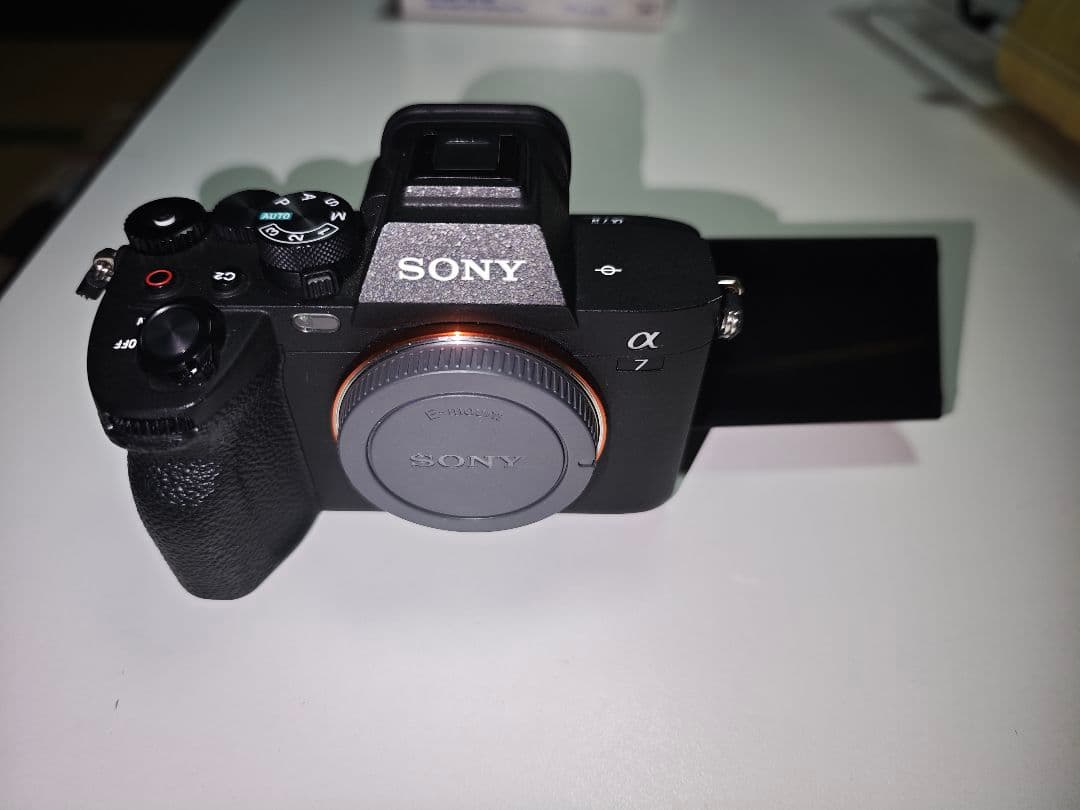 Sony α7 IV ミラーレス一眼 本体と付属品