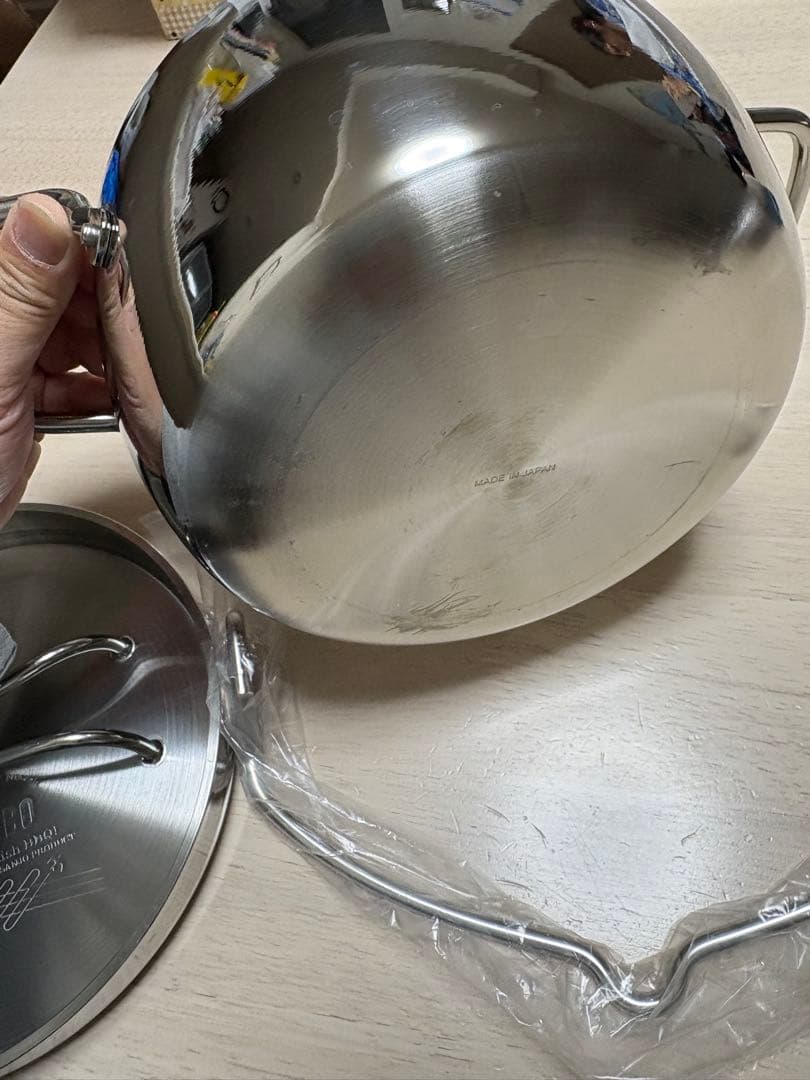 【燕三条製】TSBBQ ライトステンレス三層鋼 ダッチオーブン 8インチ ミラー