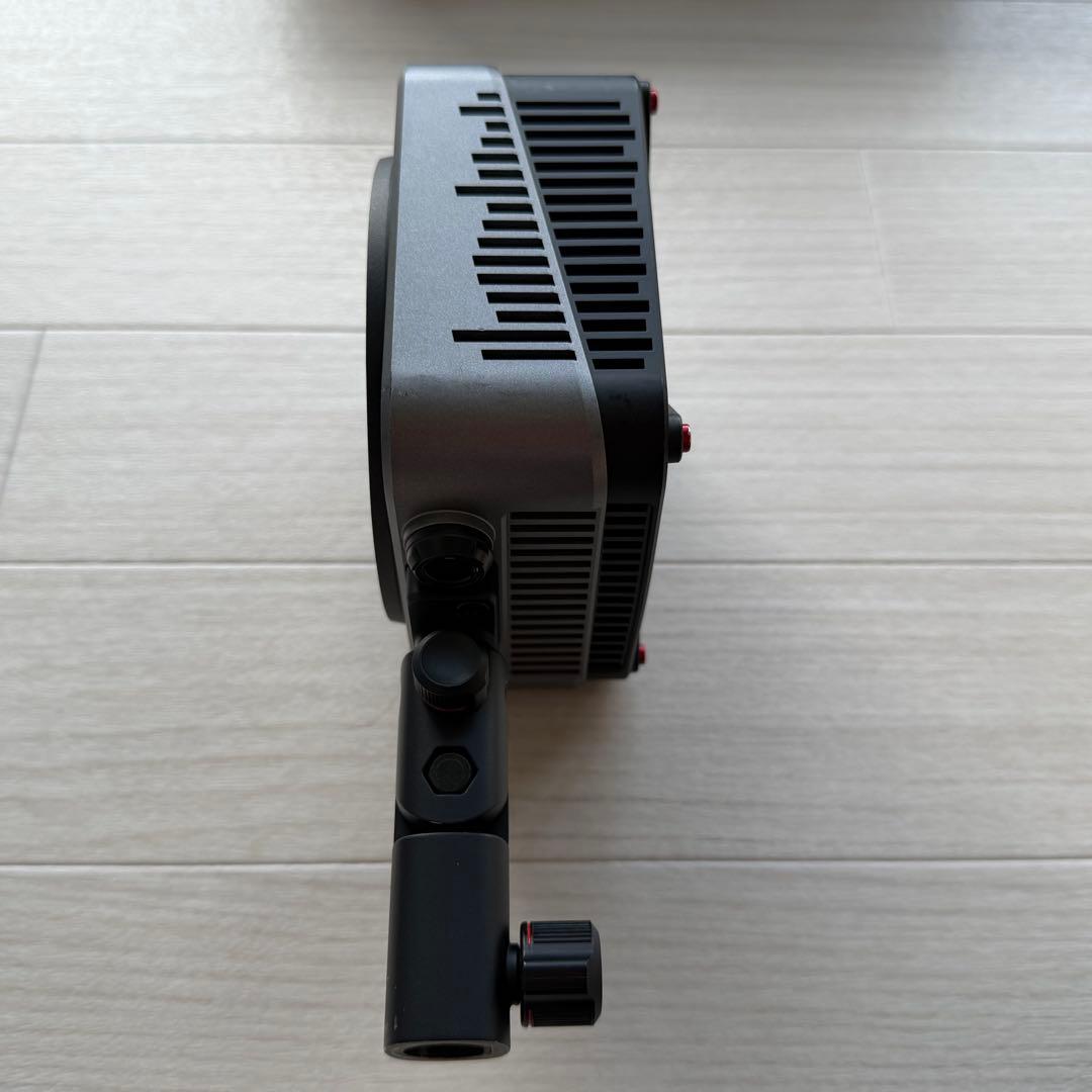 ビデオカメラ ZHIYUN MOLUS G200