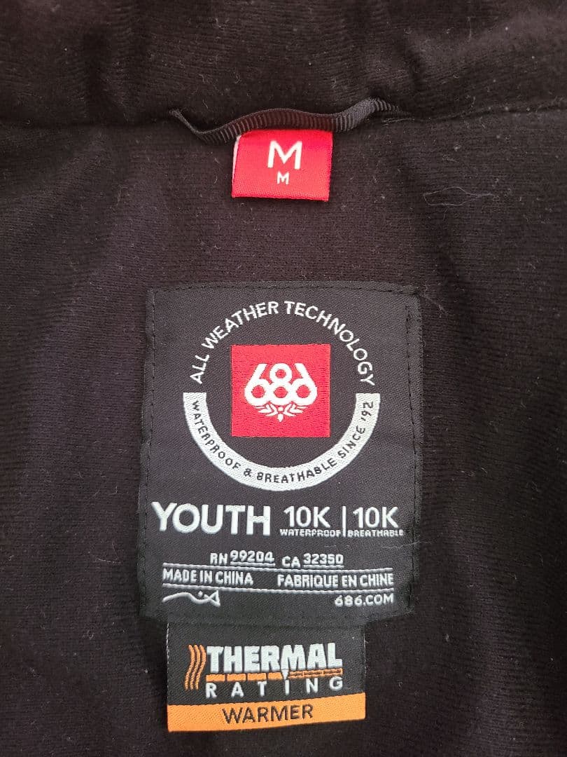 値下げ！子ども用スノーボードウェア　686　130cm　125～135cm