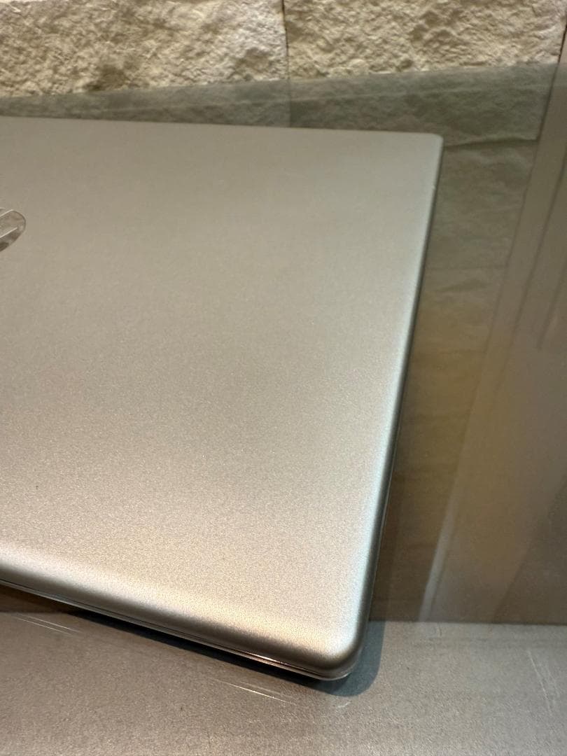 HP 15-fd ノートパソコン インテル第13世代 1334U 中古品