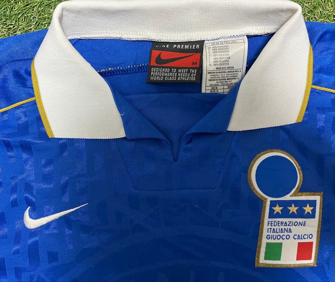 【美品】NIKE 95/96 イタリア代表　ユニフォーム　90s サイズM