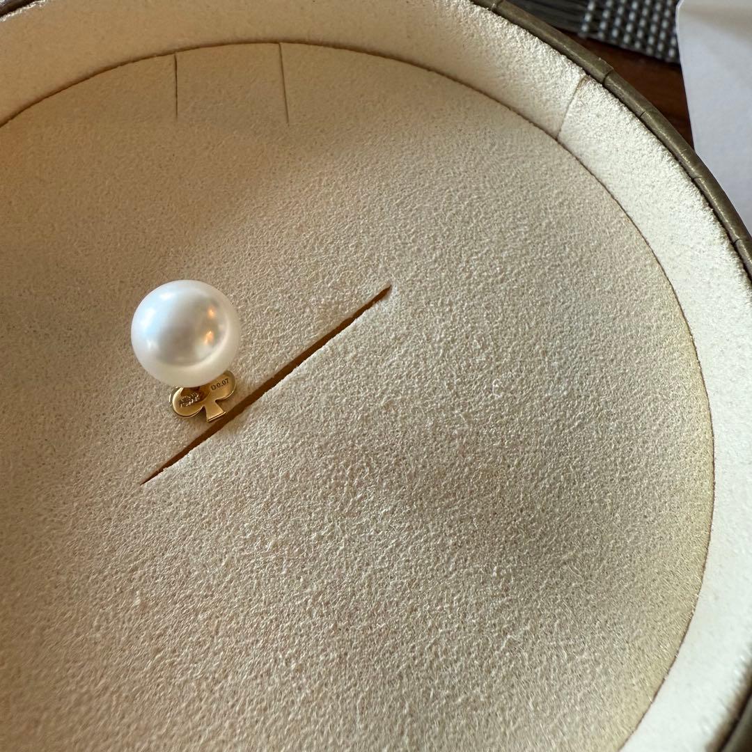 アーカー 18Kイエローゴールド/ダイヤ/アコヤパール マーチ（クラブ） ピアス