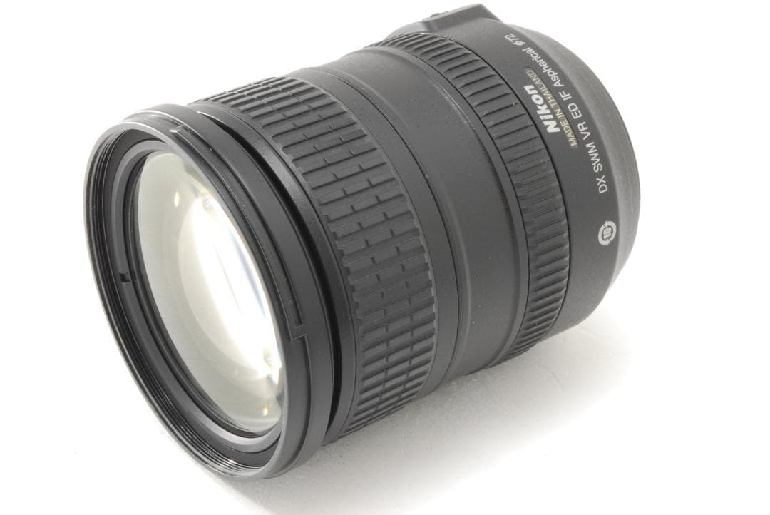 Nikon AF-S DX NIKKOR 18-200mm VR ズームレンズ