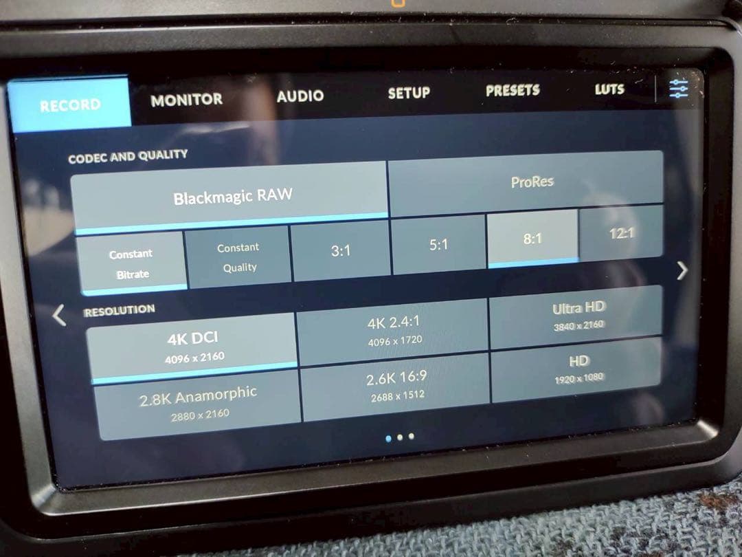 4Kシネマカメラ｜Blackmagic Pocket 4K