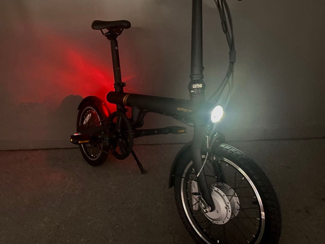 【美品】新品 超軽量 Xiaomi開発 電動アシスト折りたたみ 自転車 内蔵電池