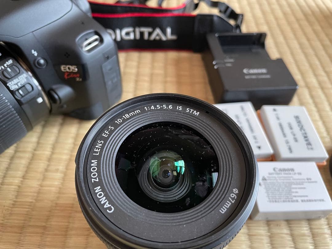 Canon EOS Kiss X4 デジタル一眼レフカメラ