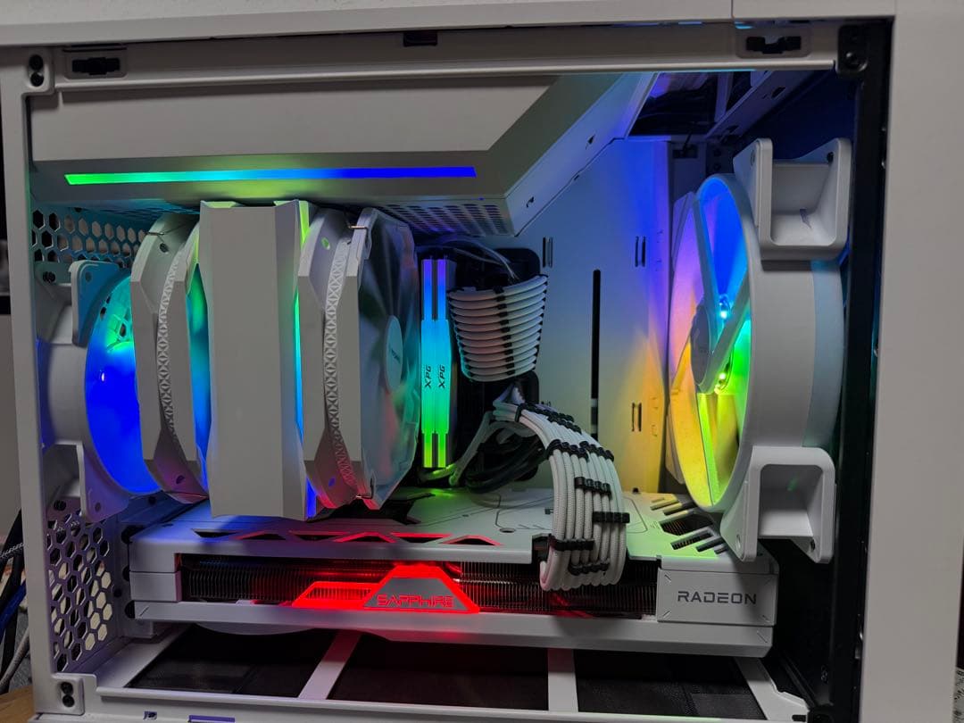 グラフィックボード・グラボ・ビデオカード PURE Radeon RX7800XT GAMING OC 16GB