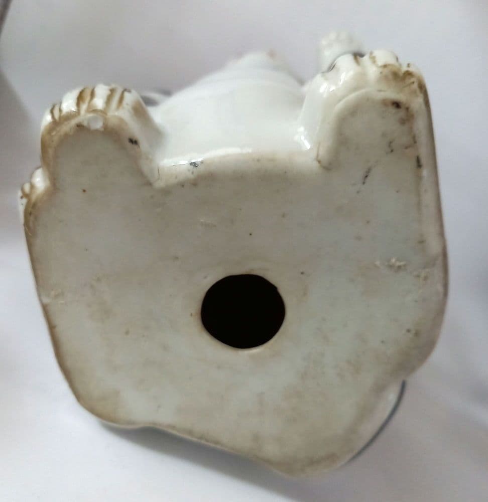 招き猫　縁起物