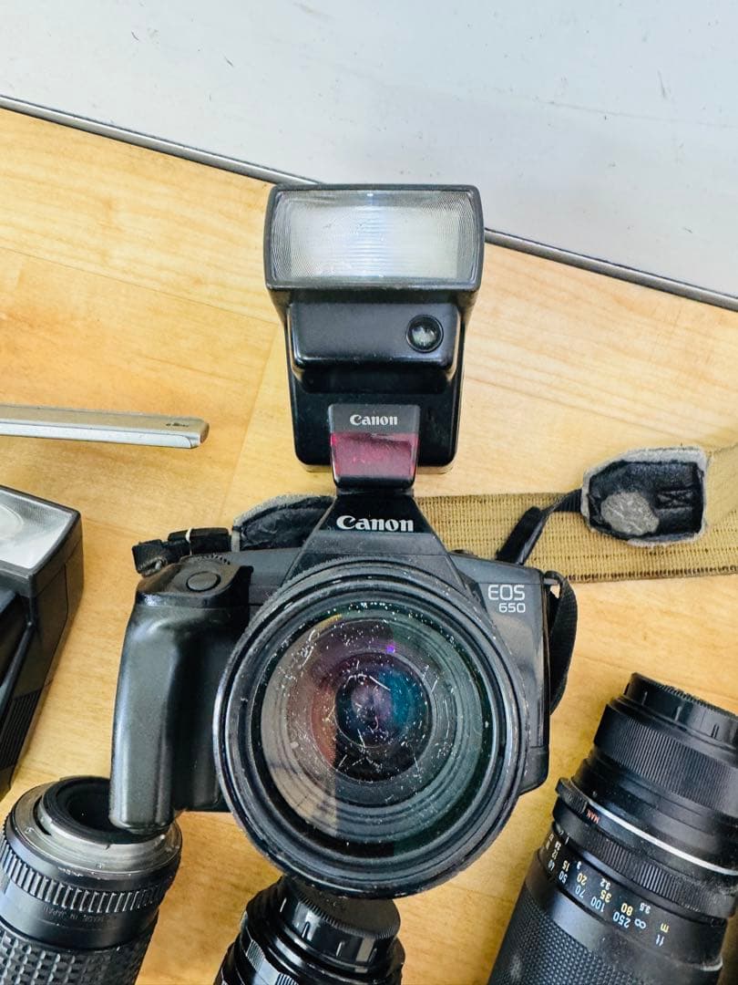 Canon キャノン EOS 650 一眼レフカメラ レトロ 時代物 セット