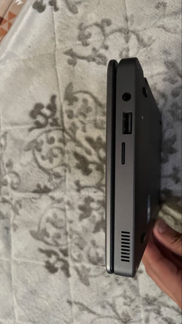 中古CHUWI MiniBookm3/16GB/128GB+512GB 2in1