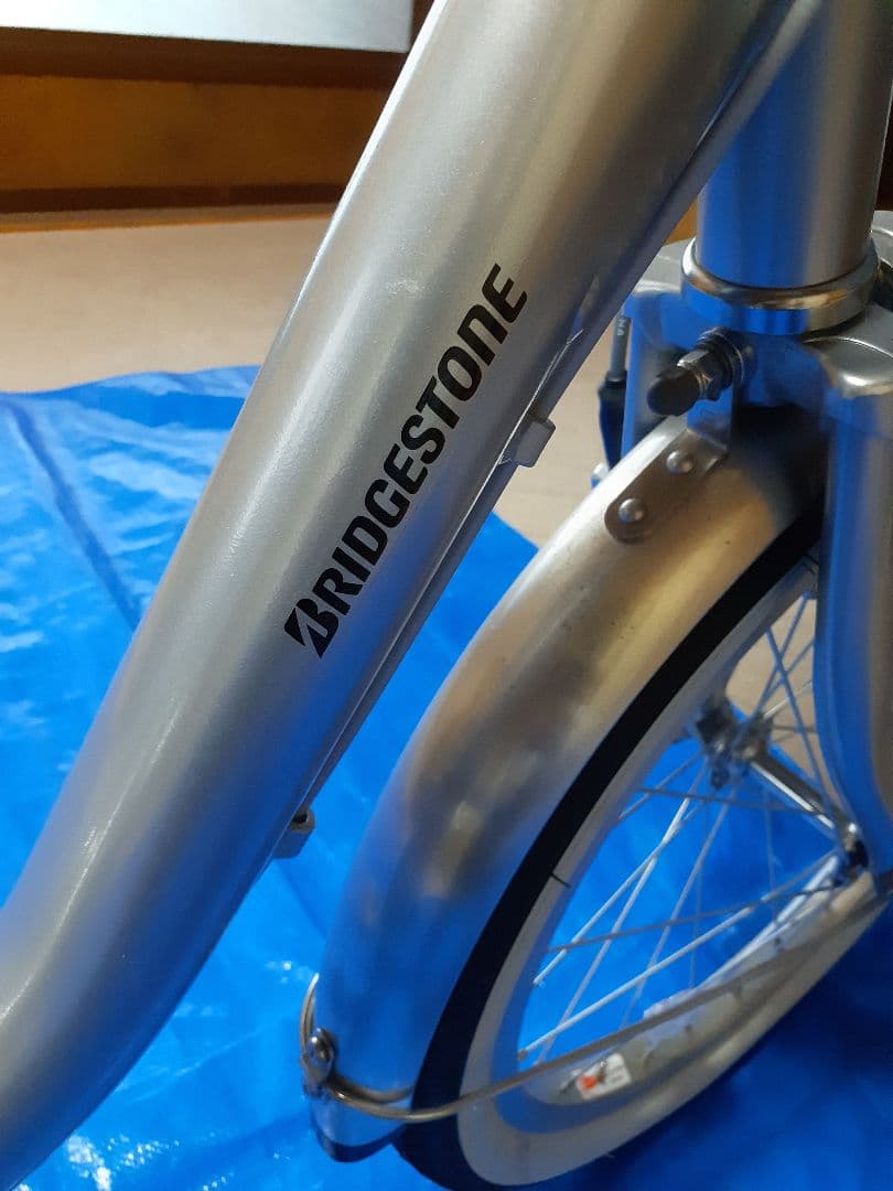 BRIDGESTONE３段変速シティサイクル シルバー