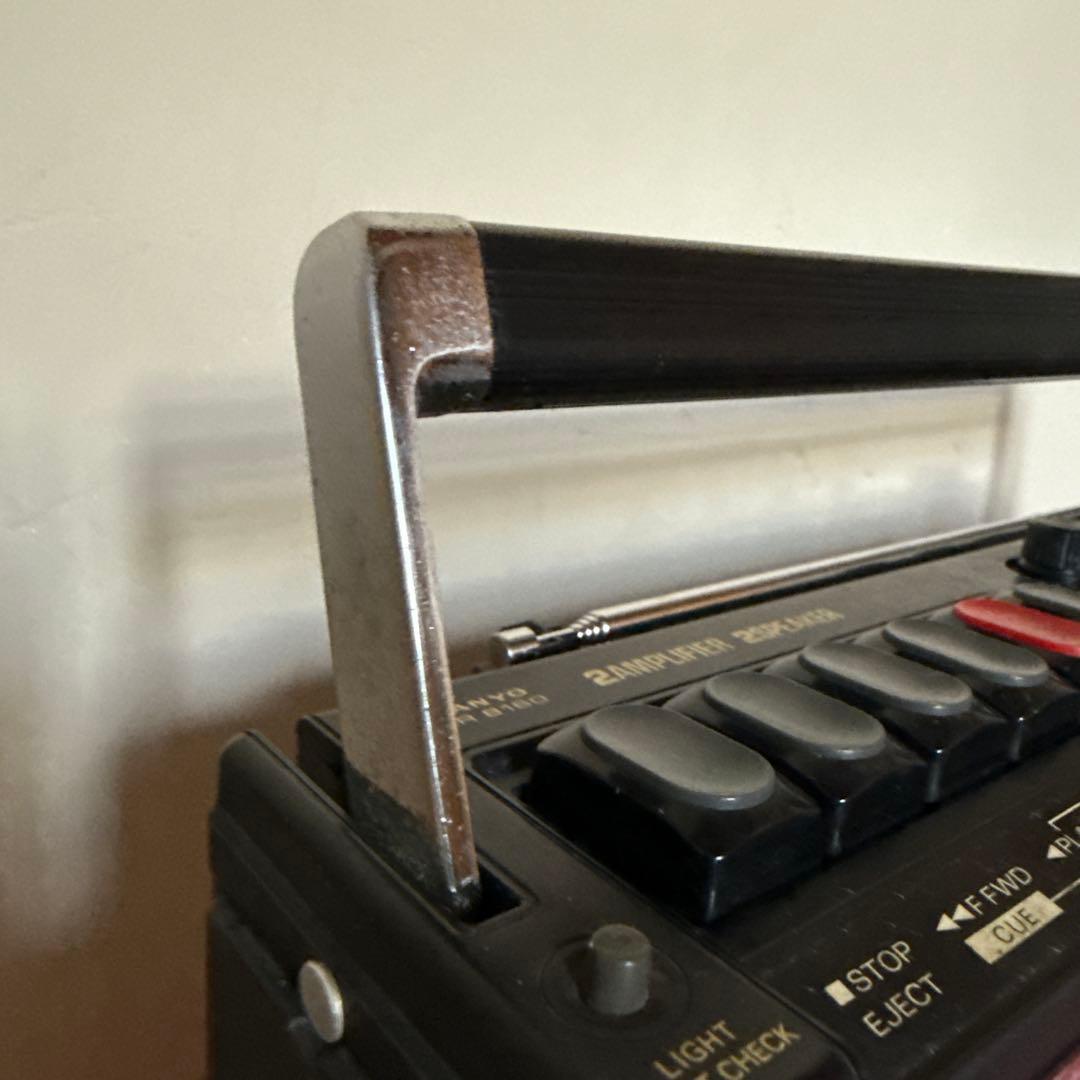 SANYO MR8160 カセットレコーダーラジカセ　サンヨー　MR 8160