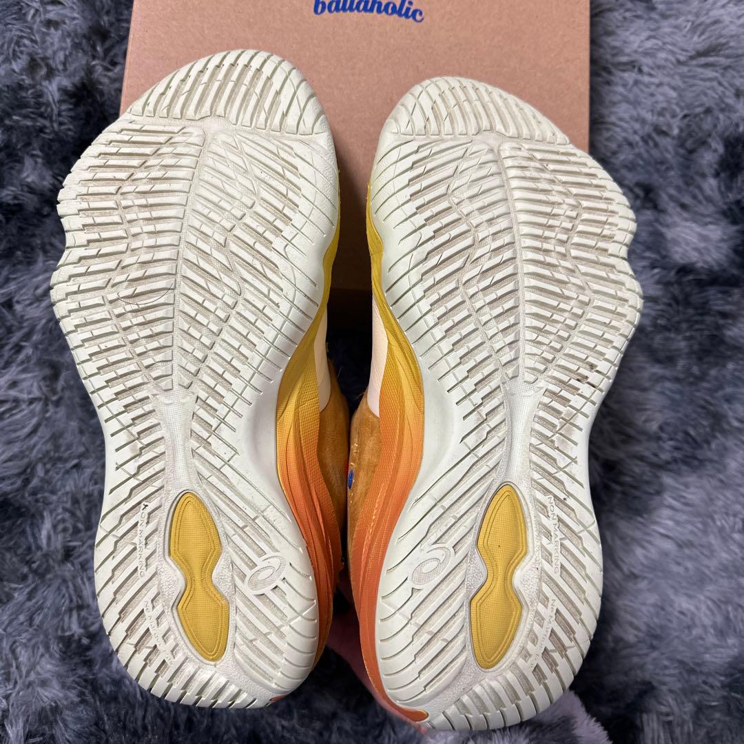 ASICS バスケットボールシューズ ホワイト/イエロー