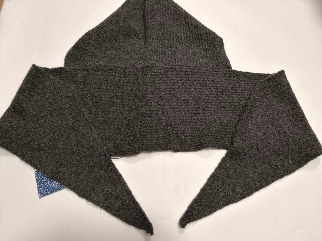 Paloma wool グレー フード付きネックウォーマー