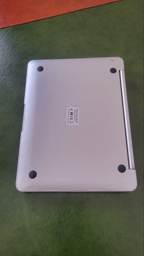 Apple iPad pro 9.7インチ　ゴールド キーボードケース　128G