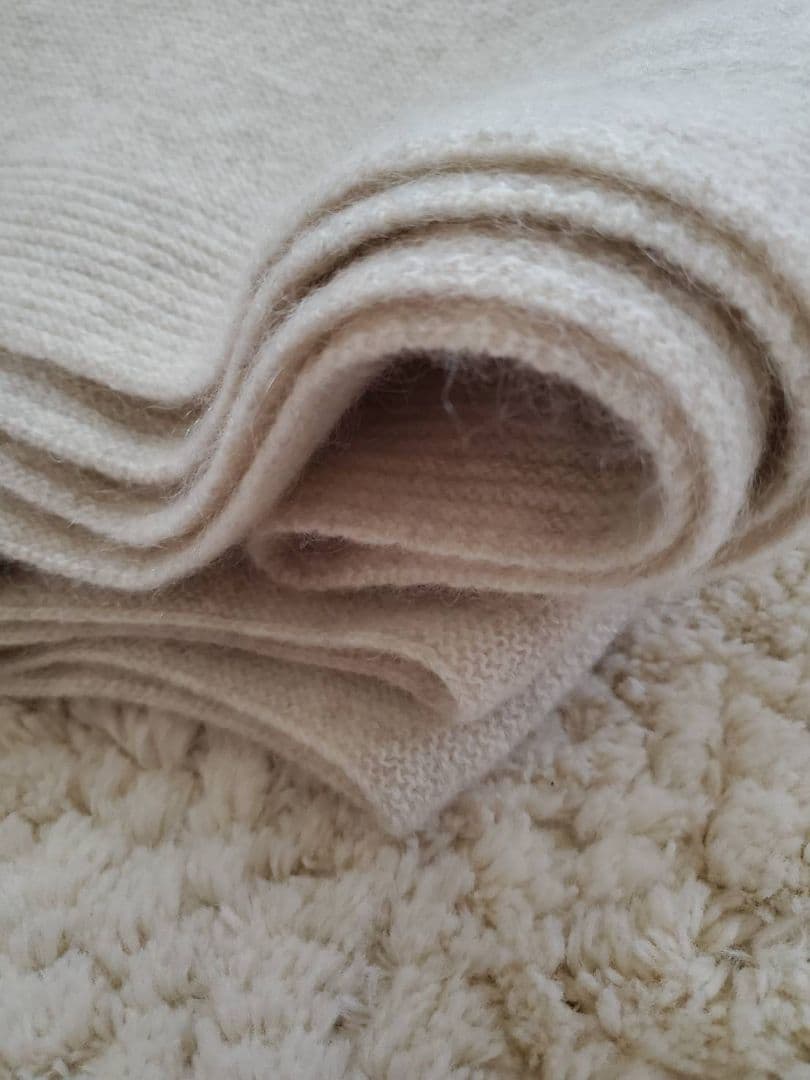 シルクふぁみりぃ ヤク100% ラウンドストール