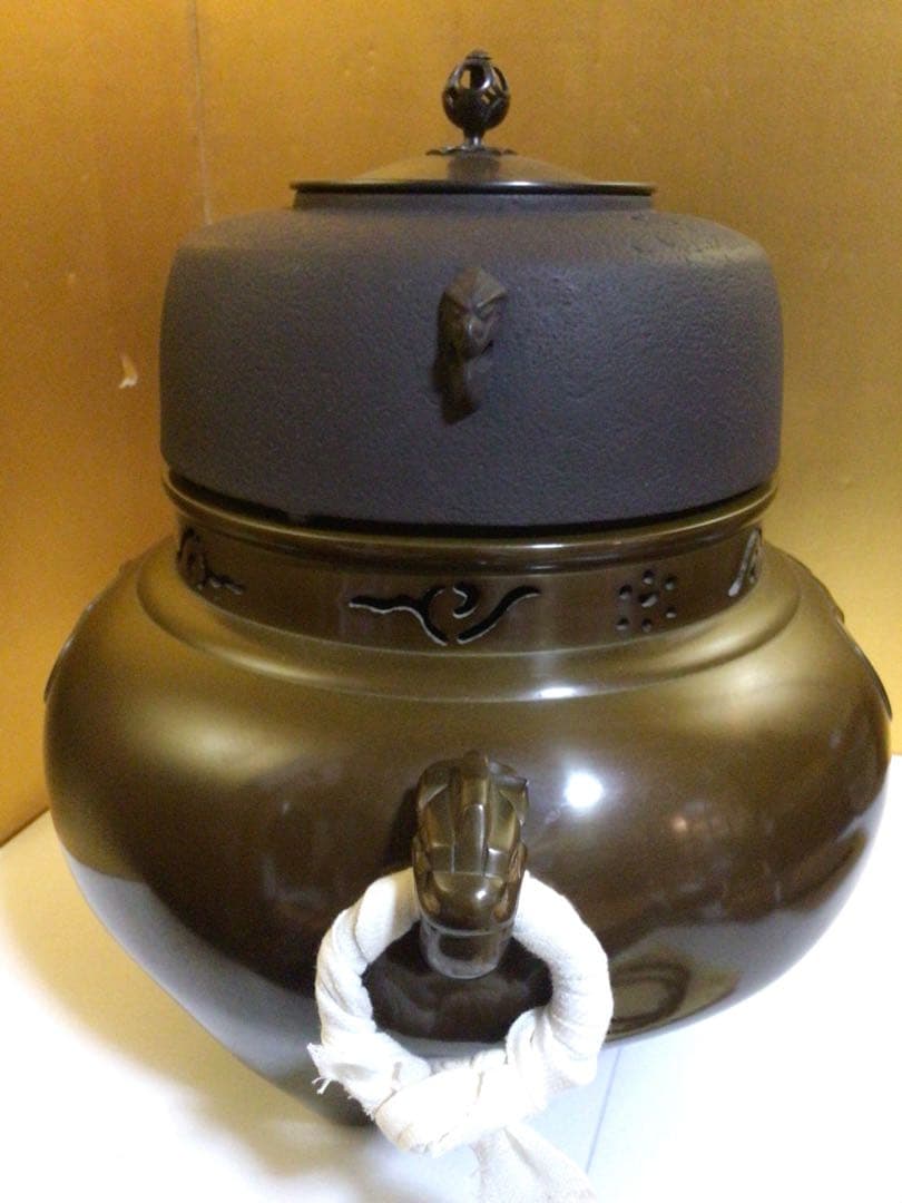 唐銅　風炉釜 畠春斎 一ノ瀬宗辰 共箱付き