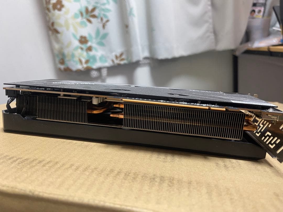 グラフィックボード・グラボ・ビデオカード ASRock rx7800xt CL 16gb