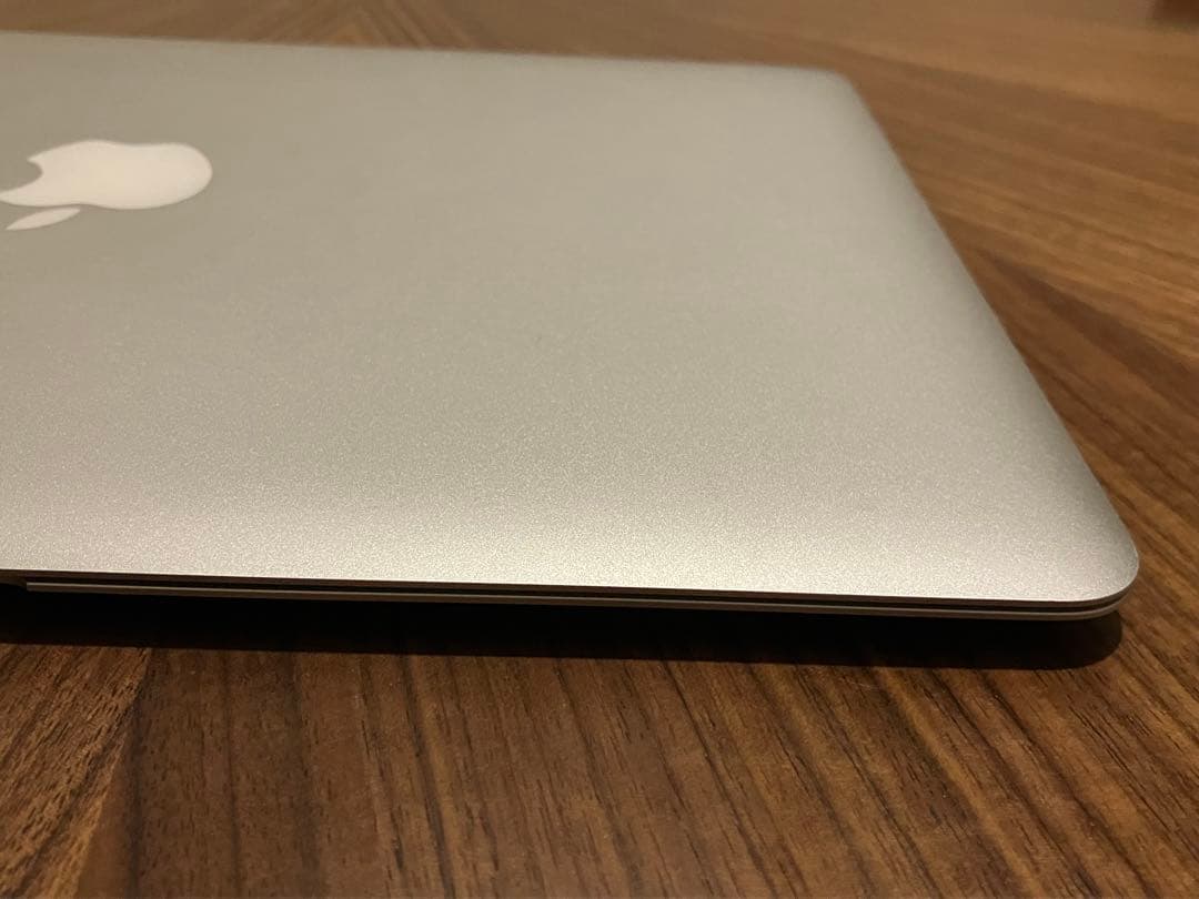 MacBook Air 2015 13インチ 8GB/250GB