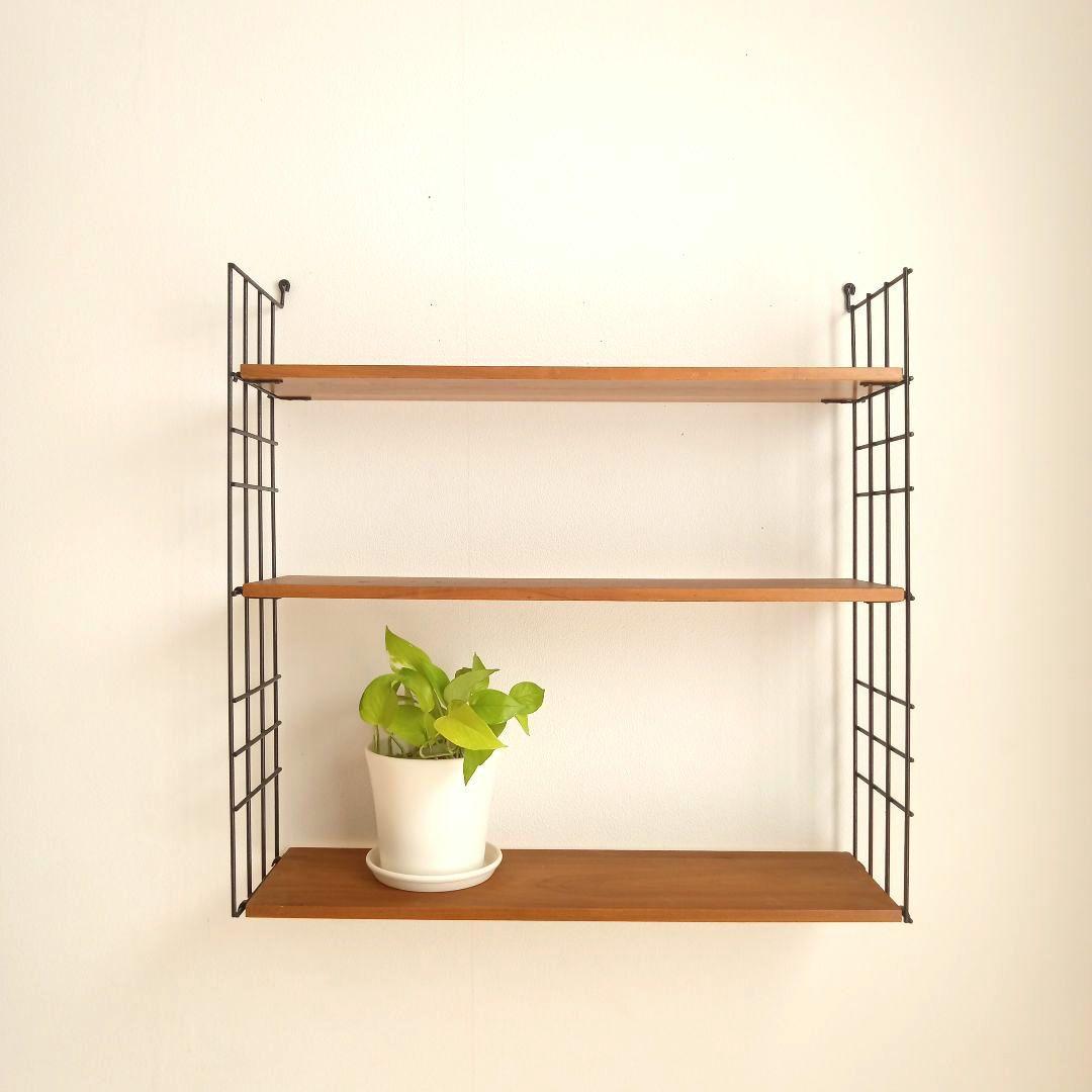 チーク材の3段シェルフ スウェーデン 北欧ヴィンテージ