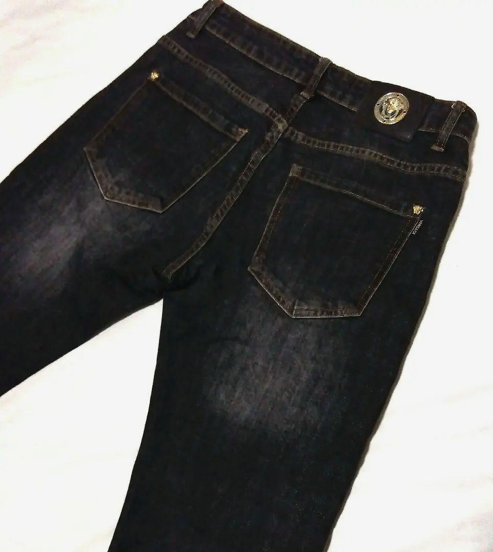 ヴェルサーチ ジーンズ ゴールド メデューサ スリムフィット デニム ビンテージ