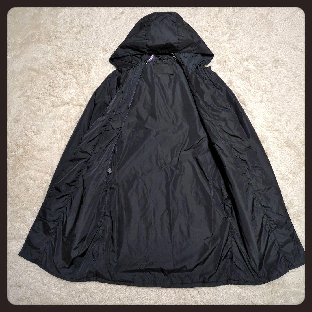 【美品・人気モデル】プラダ☆ダッフルコート フーデッド ナイロン Lサイズ