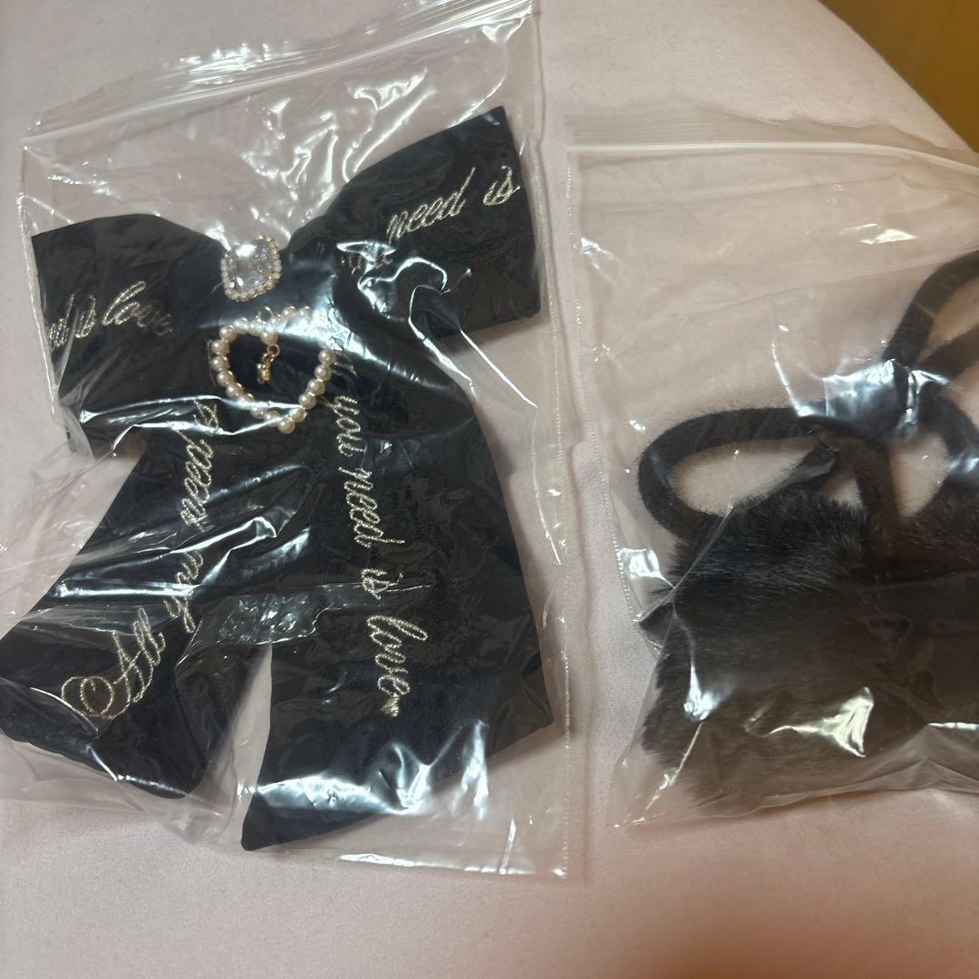 ファー付きブラックカーディガンLIZLISA